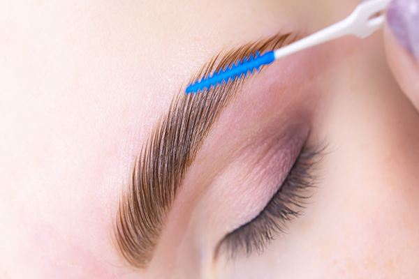 Ламинирование бровей